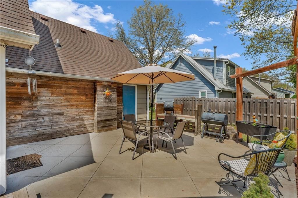 328 Stockade Street — photo 37