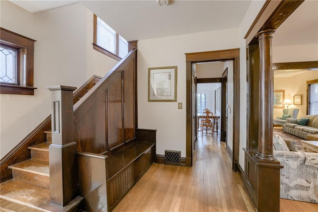2537 Charlotte Street — photo 5