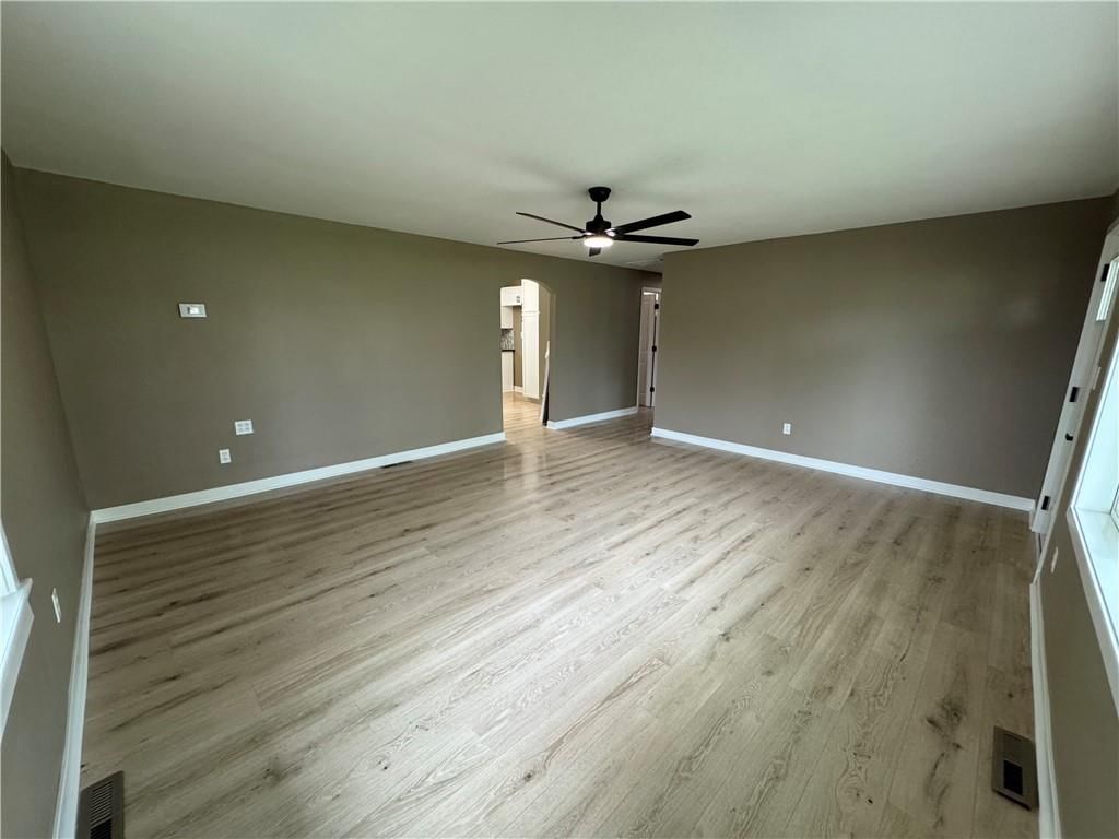 303 S Chestnut Street — photo 13