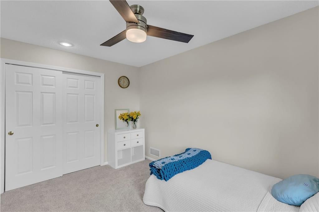 8708 W 113TH Street — photo 18