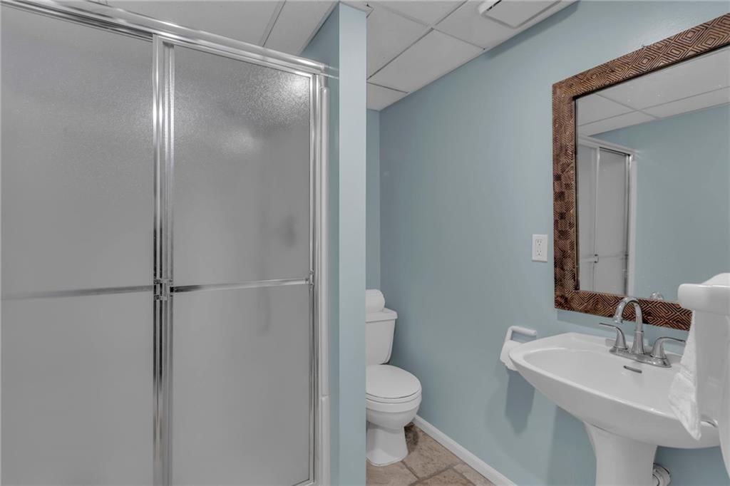 8708 W 113TH Street — photo 27