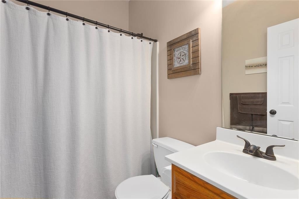 304 Lakeview Drive — photo 23