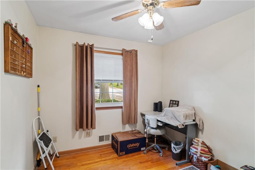 7335 Lafayette Avenue — photo 11