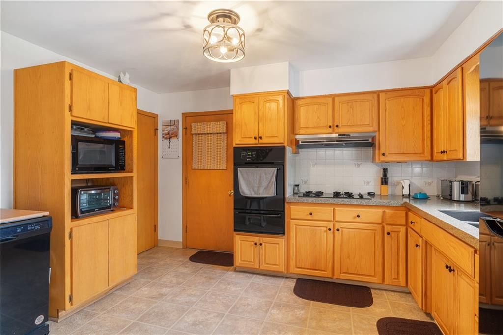 7335 Lafayette Avenue — photo 16