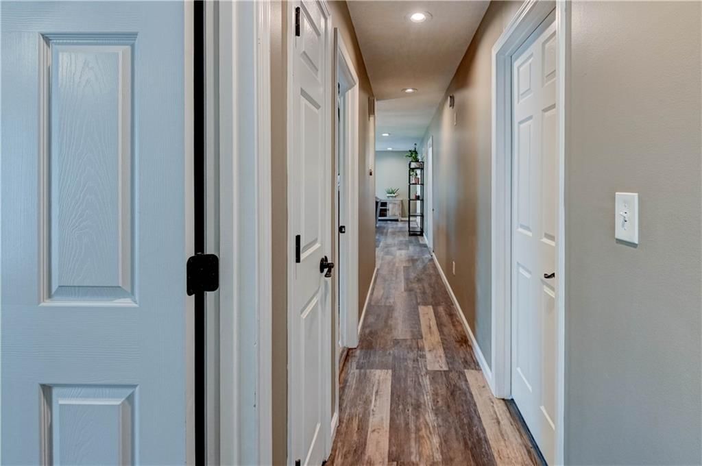 509 NE JOHNSTON Drive — photo 15