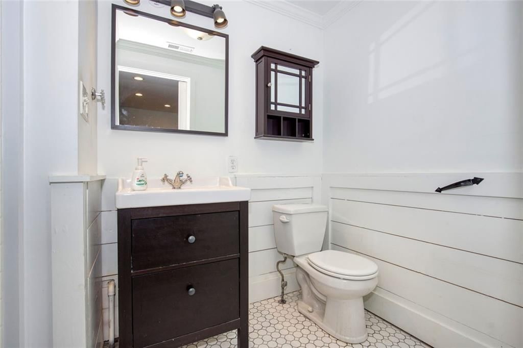3522 Genessee Street — photo 13