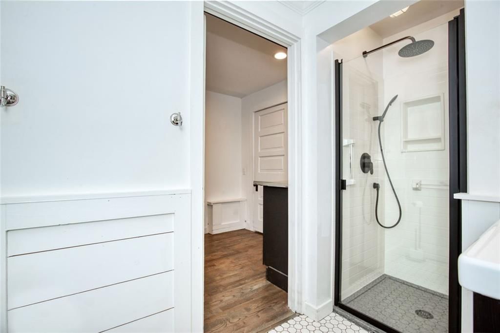3522 Genessee Street — photo 15