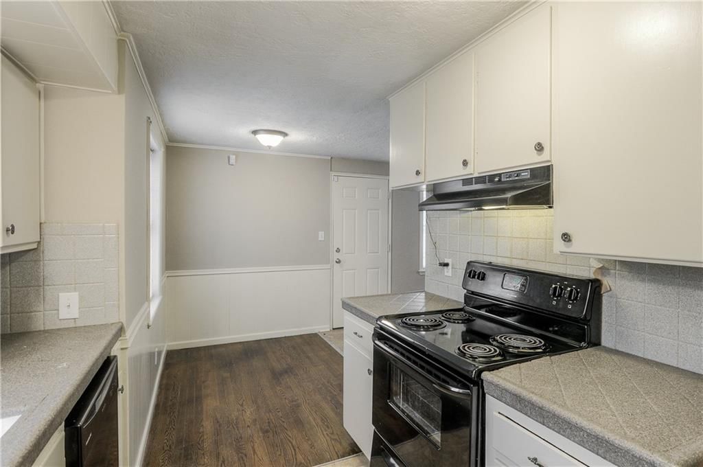 3828 HARDY Avenue — photo 14