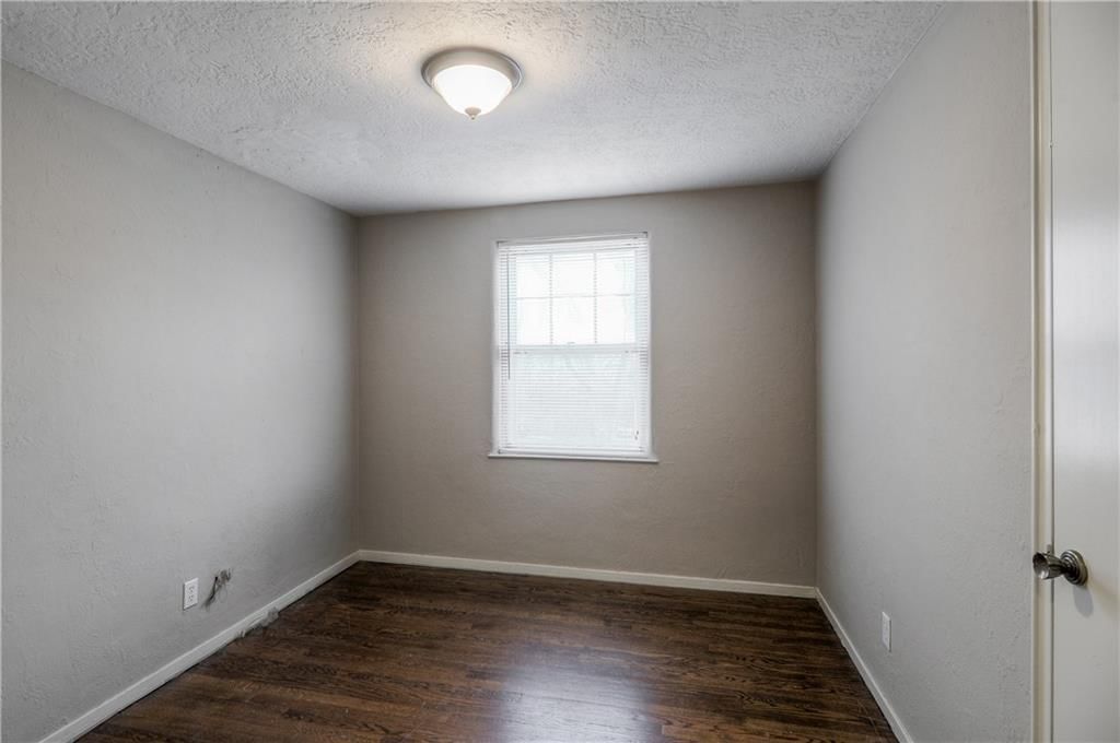 3828 HARDY Avenue — photo 16