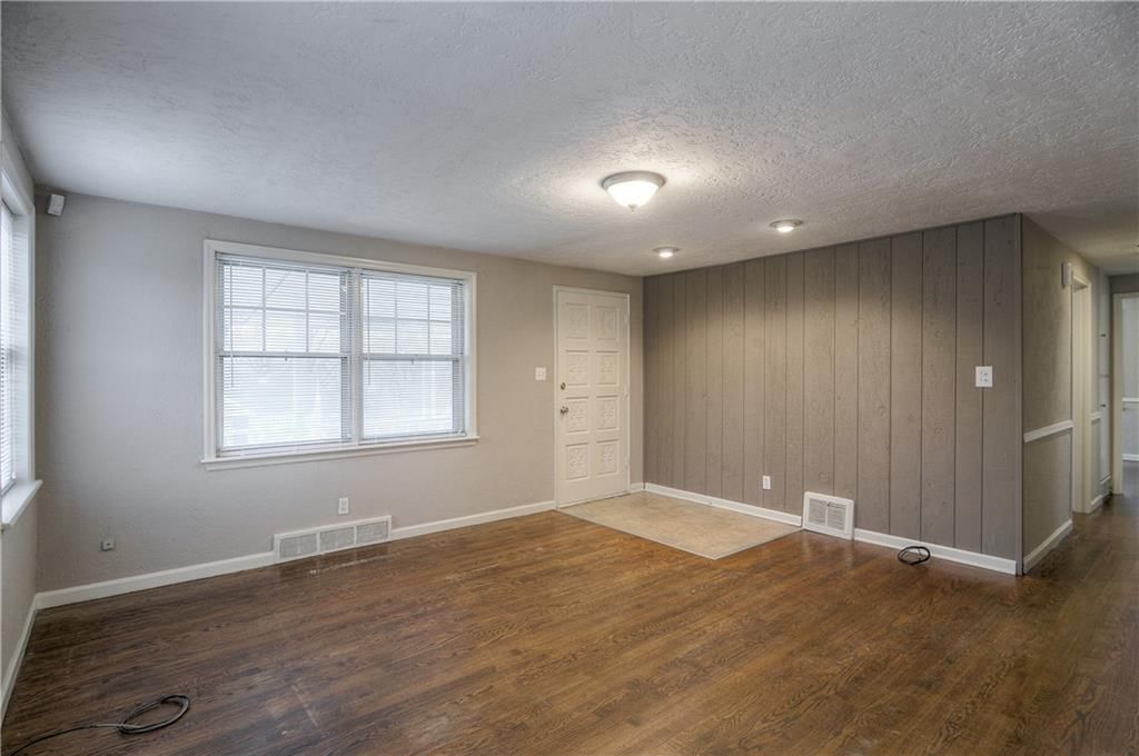 3828 HARDY Avenue — photo 5