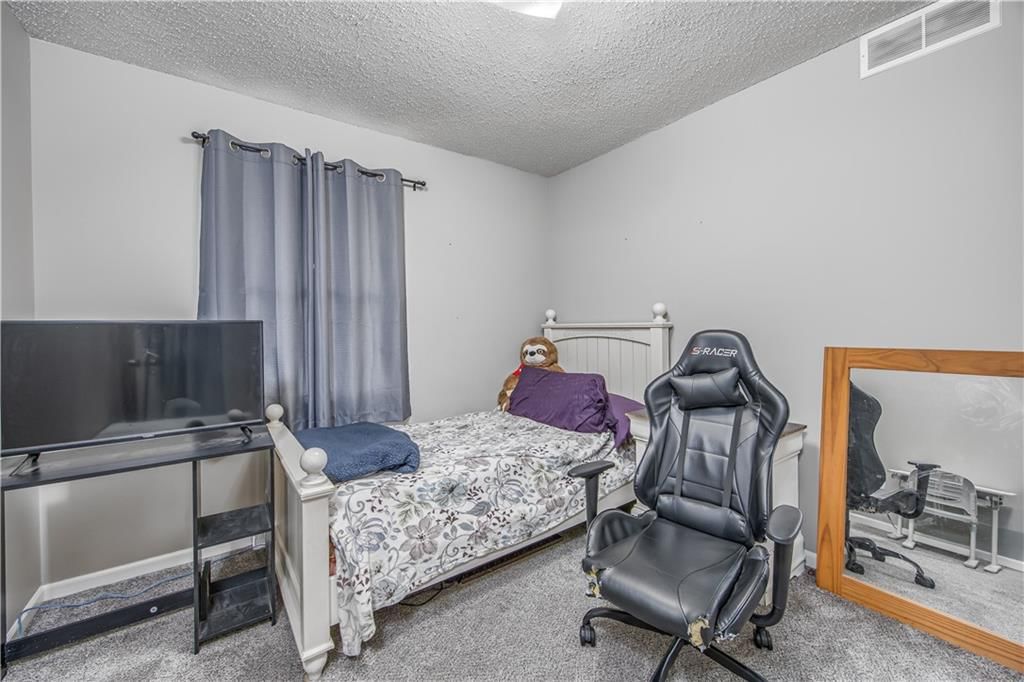 417 N Julia Street — photo 12