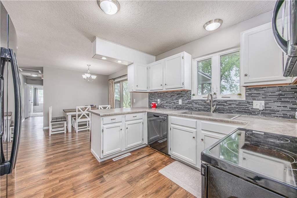 417 N Julia Street — photo 8