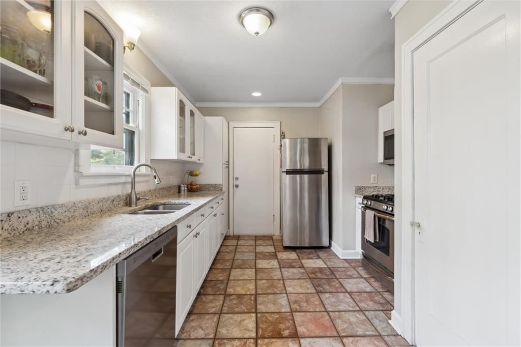 7227 Jefferson Street — photo 11