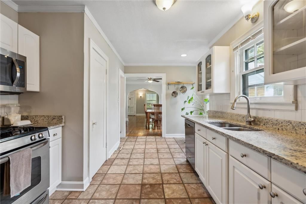 7227 Jefferson Street — photo 13