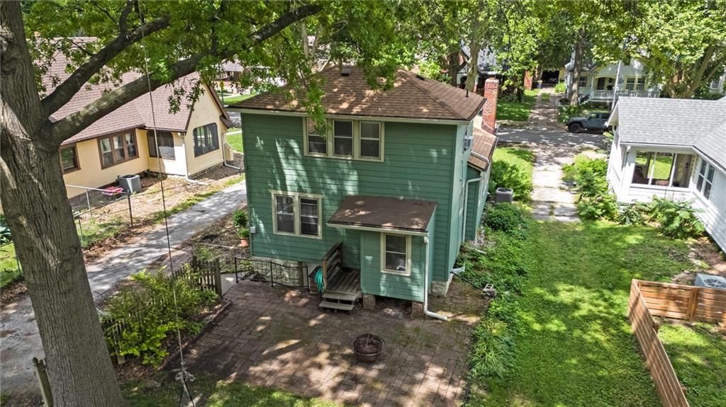7227 Jefferson Street — photo 30
