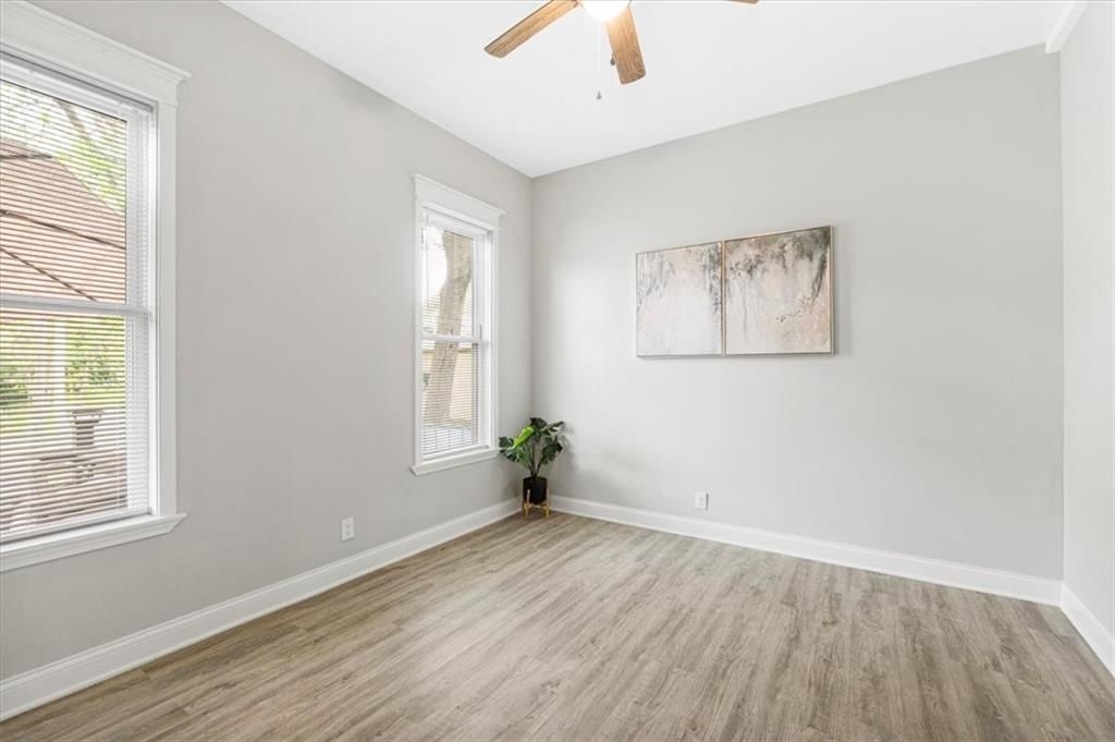 307 N 15TH Street — photo 26