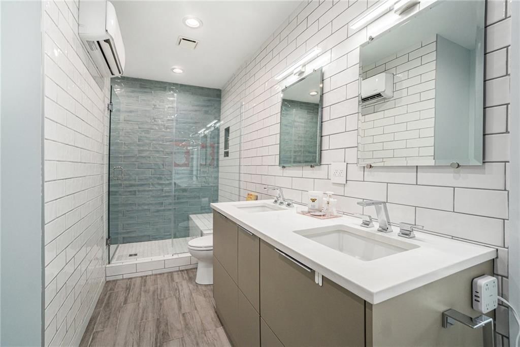 4417 Genessee Street — photo 17