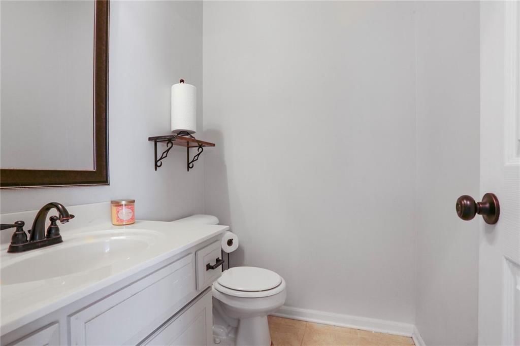 2101 SW Post Oak Road — photo 10