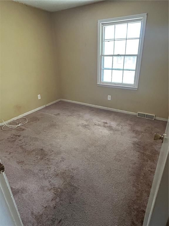 12704 Sycamore Avenue — photo 6