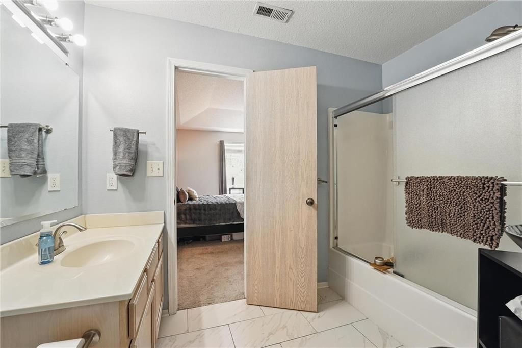 5525 NW Moonlight Meadow Drive — photo 11