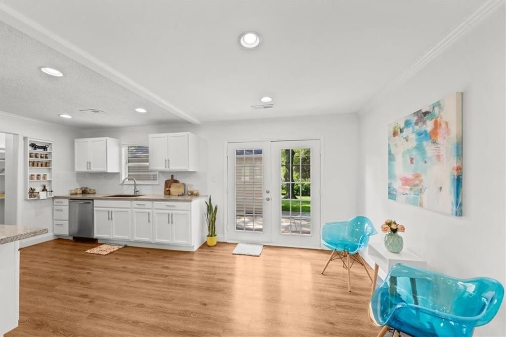 2701 W 75th Place — photo 8