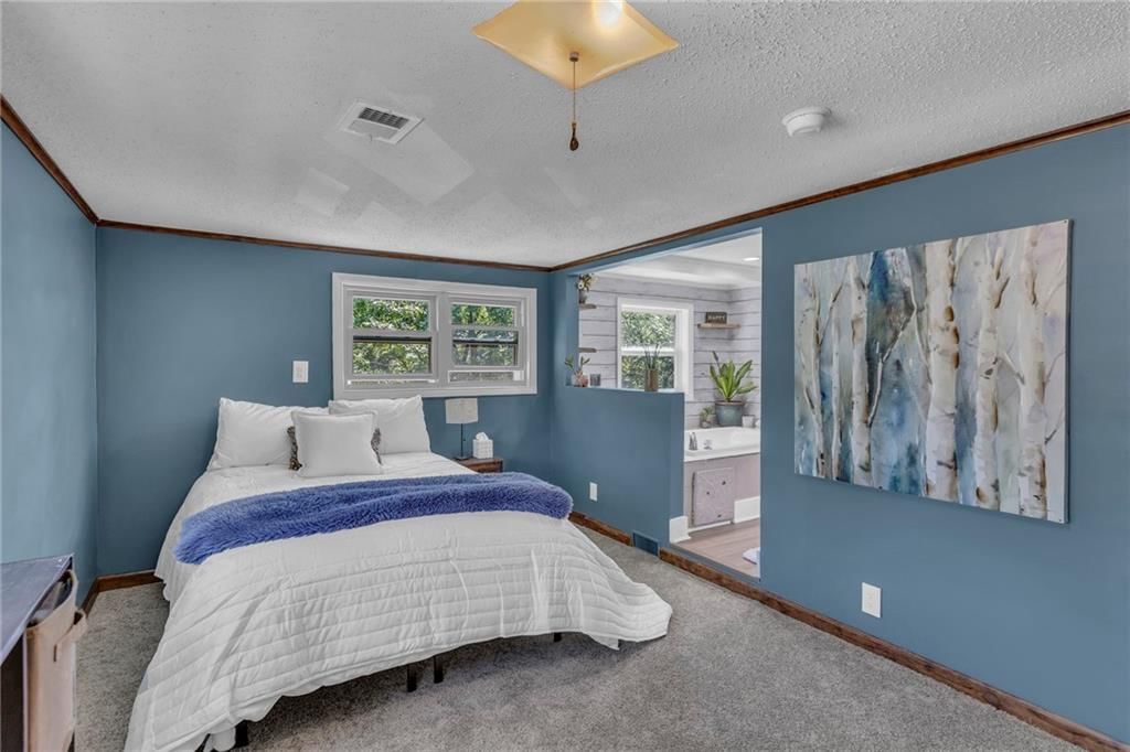 415 W Franklin Street — photo 25