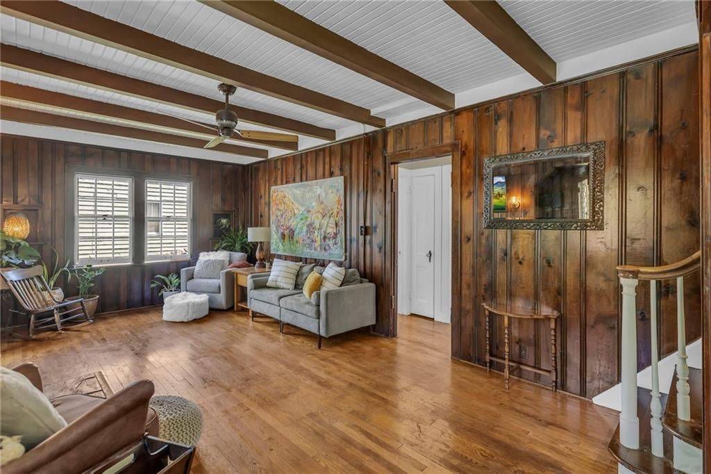 415 W Franklin Street — photo 6