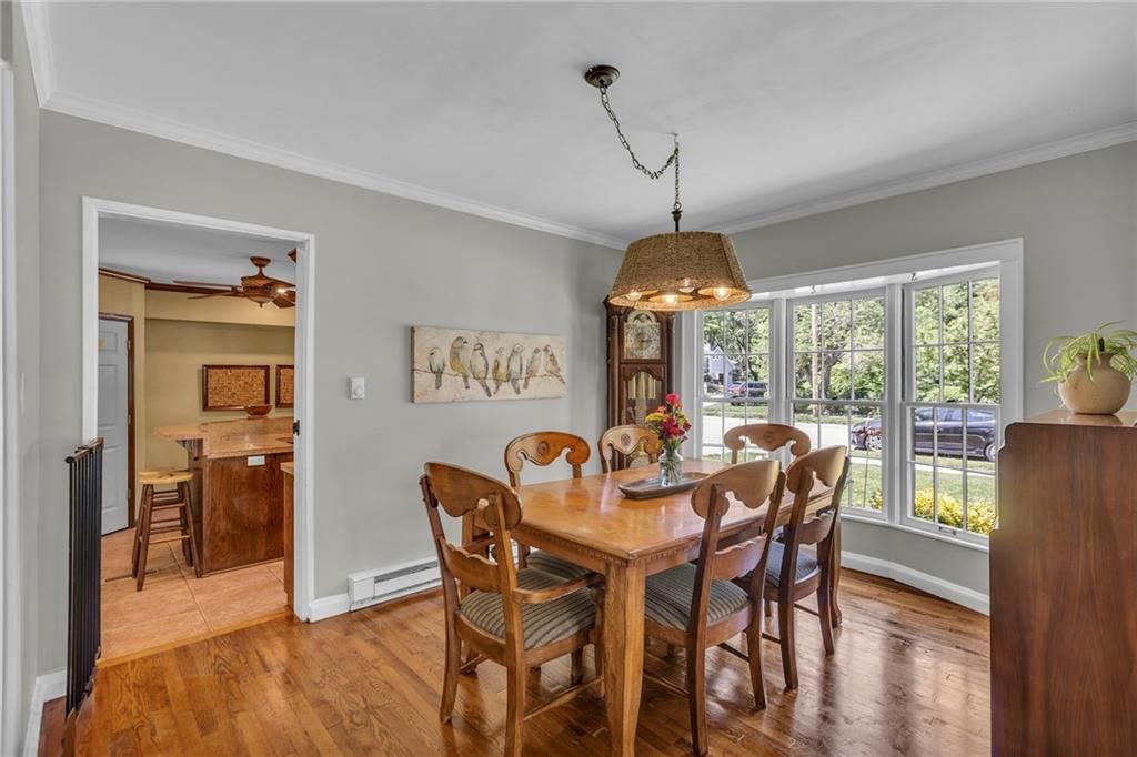 415 W Franklin Street — photo 7