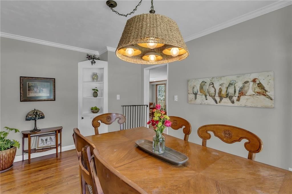 415 W Franklin Street — photo 8