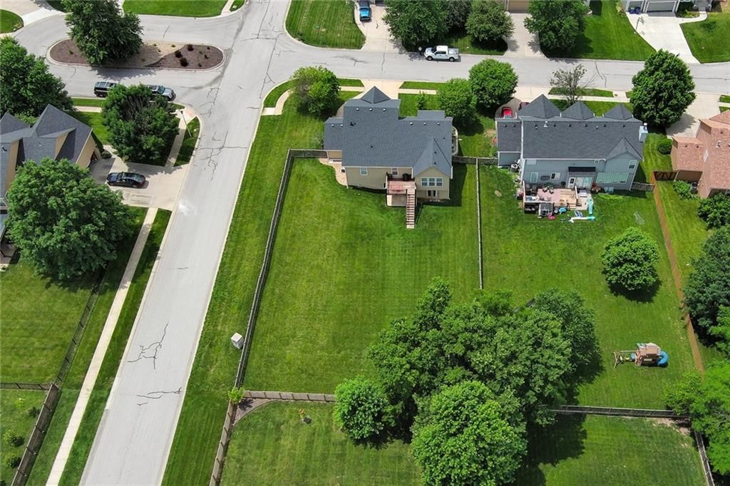 5329 Lewis Court — photo 48