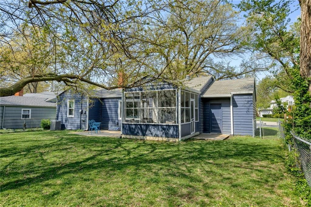 7801 Terrace Street — photo 23