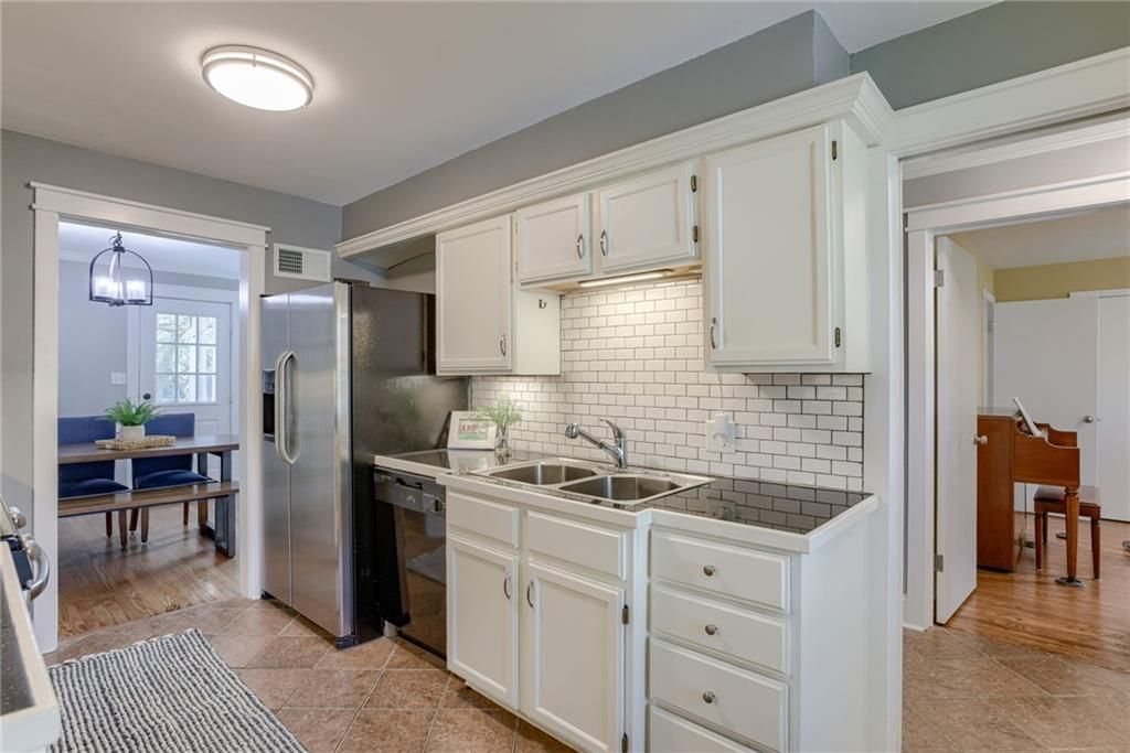7801 Terrace Street — photo 8