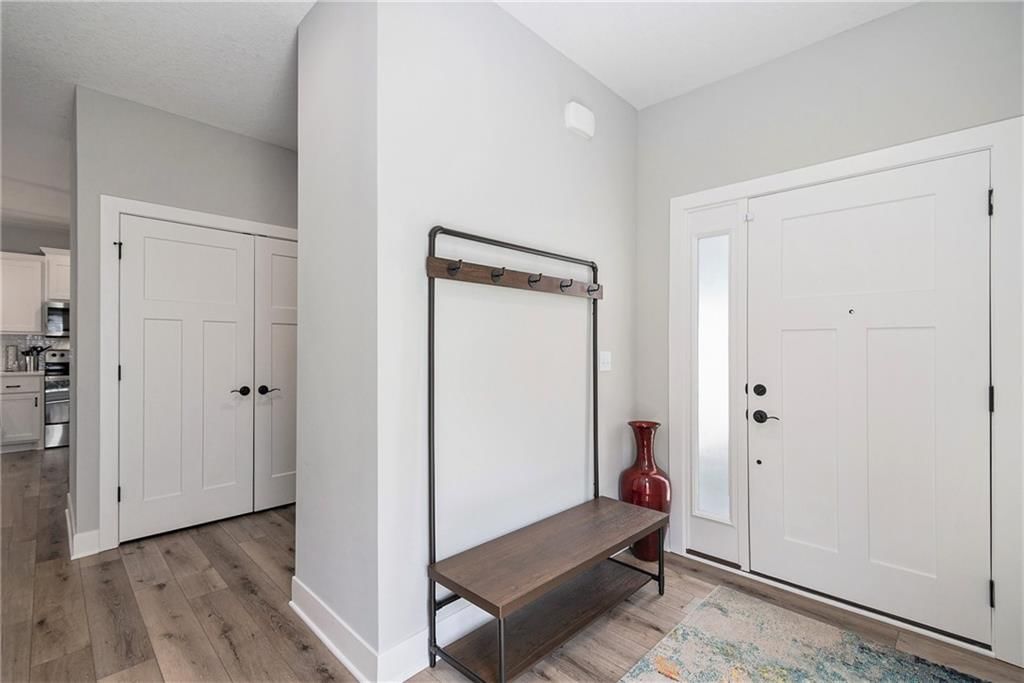 710 Ridge Drive — photo 4