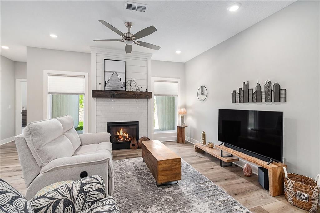 710 Ridge Drive — photo 7