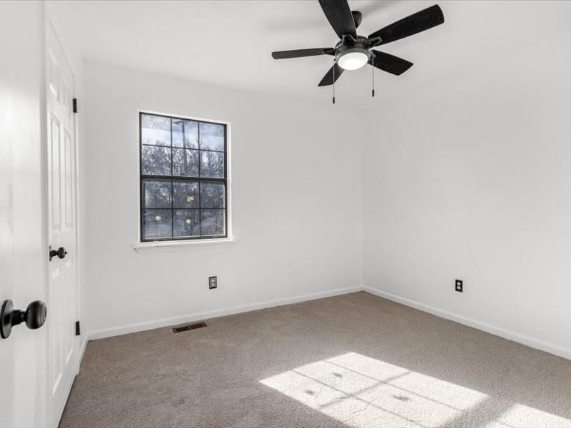 5836 Blue Ridge Boulevard — photo 10
