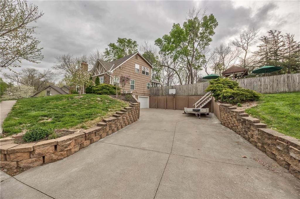 4523 Woodstock Street — photo 30