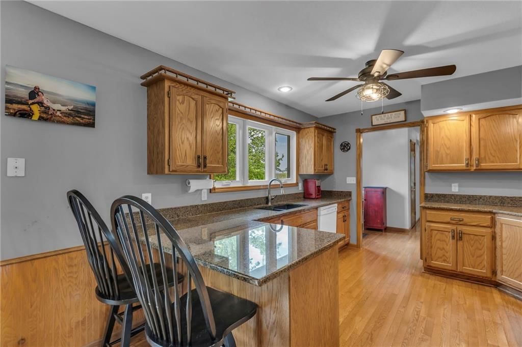 22877 Kraft Drive — photo 12
