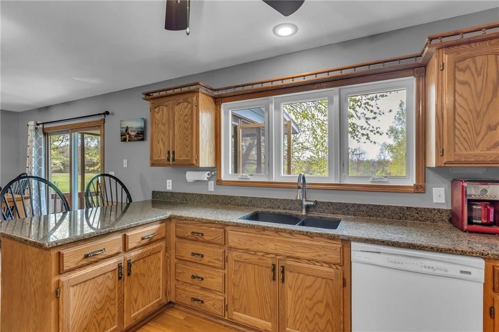 22877 Kraft Drive — photo 13