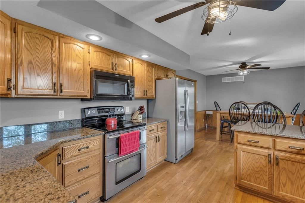 22877 Kraft Drive — photo 15