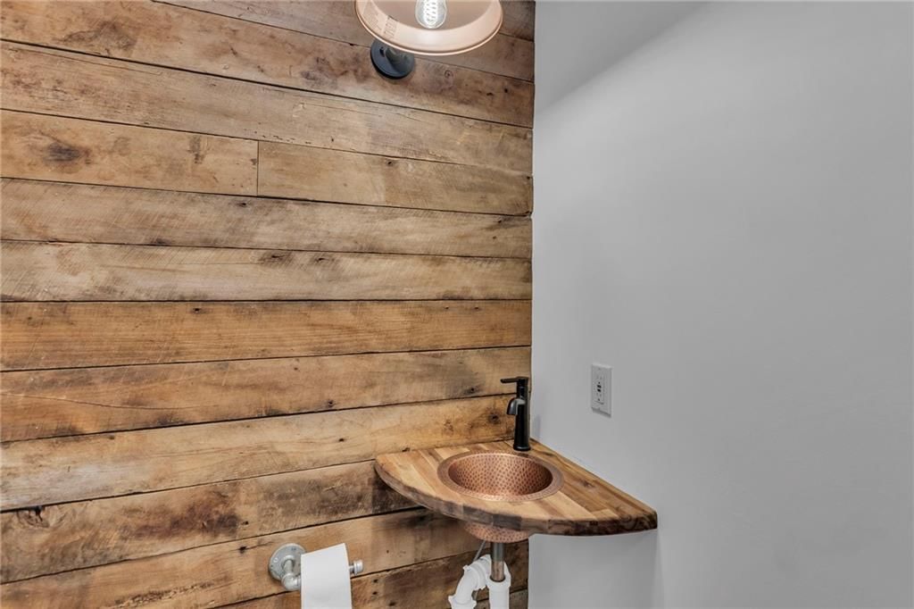 22877 Kraft Drive — photo 35