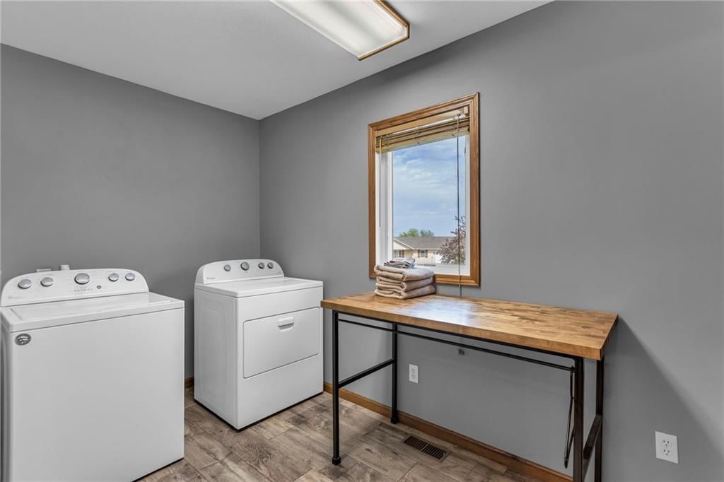 22877 Kraft Drive — photo 36