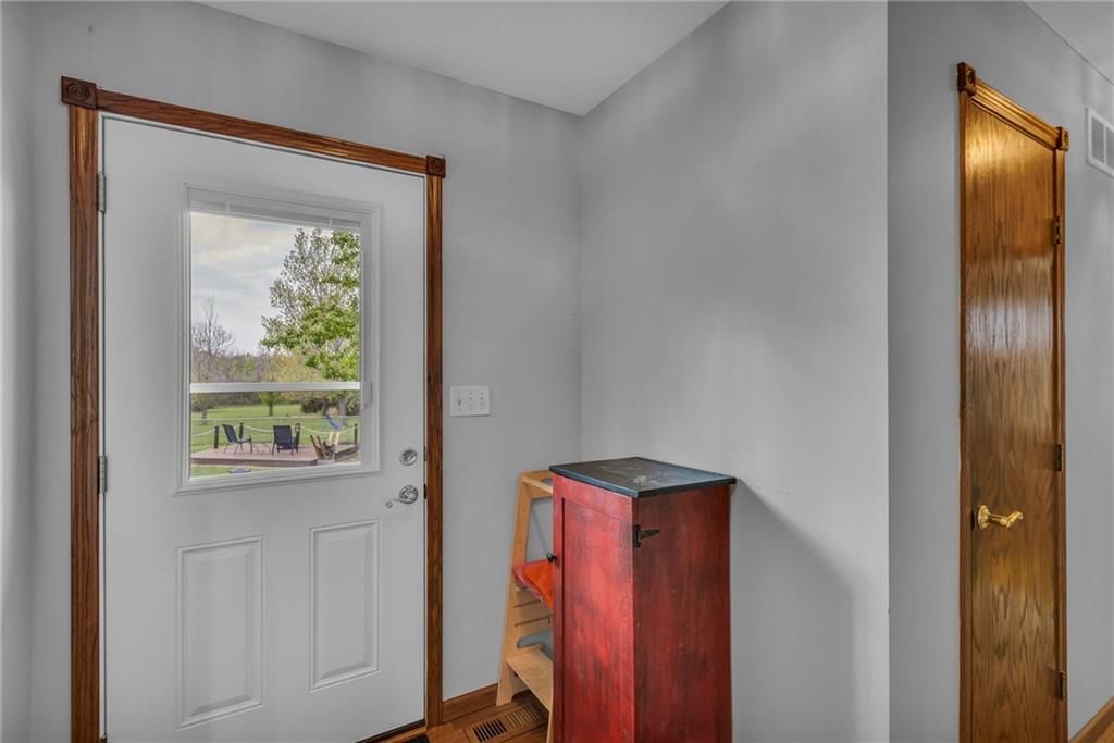 22877 Kraft Drive — photo 37