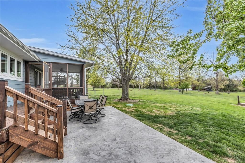 22877 Kraft Drive — photo 42