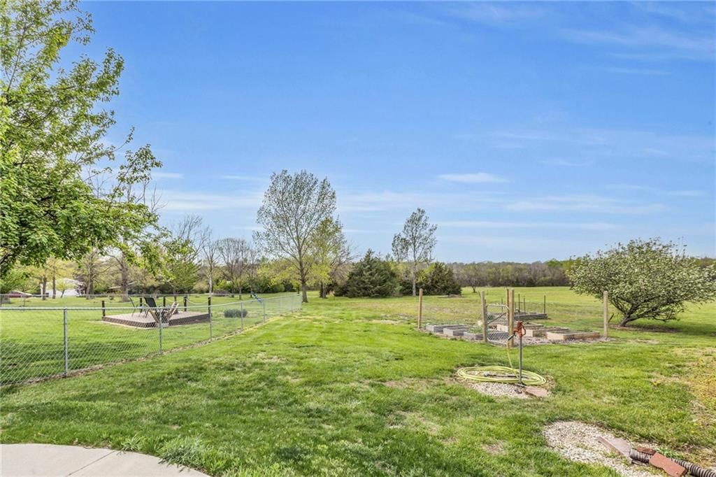 22877 Kraft Drive — photo 45