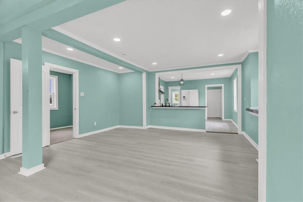 2723 Kimball Avenue — photo 4