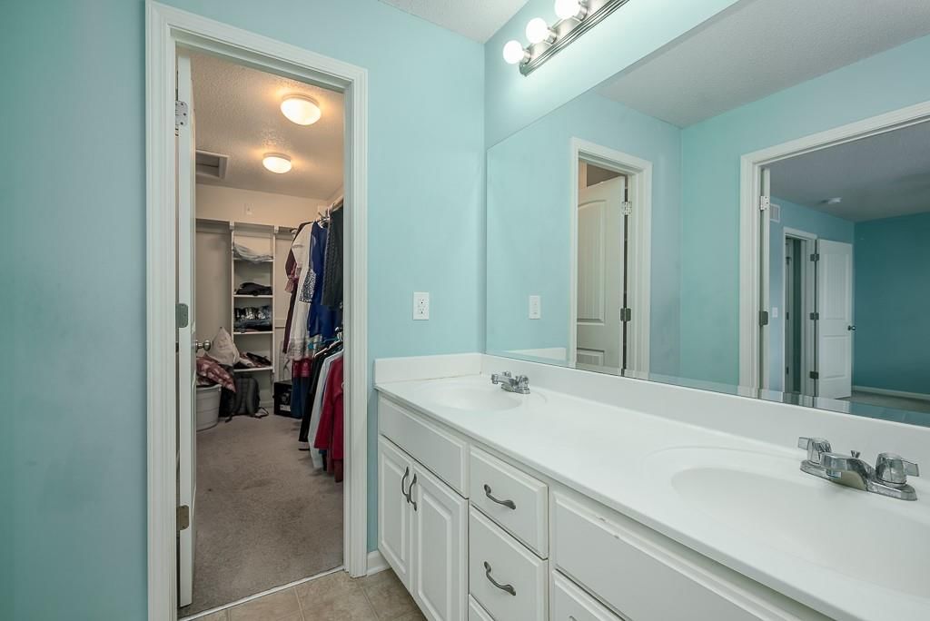 1133 ARMSTRONG Avenue — photo 13