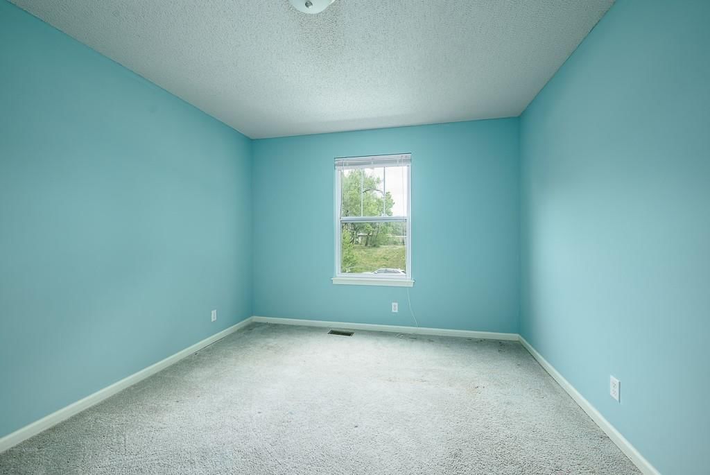 1133 ARMSTRONG Avenue — photo 14