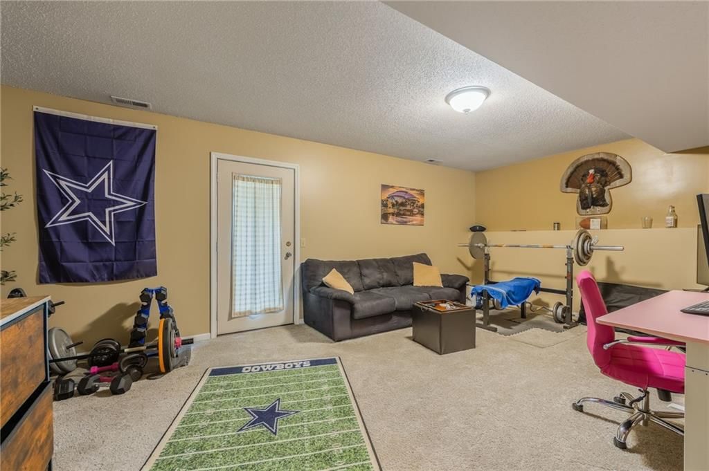 604 Castile Street — photo 29