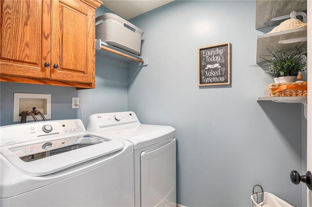 969 NW Redbud Drive — photo 15