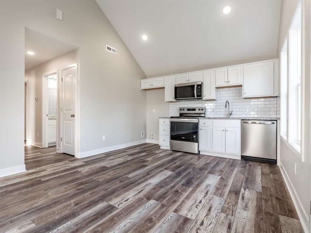 2405 Lafayette Street — photo 3